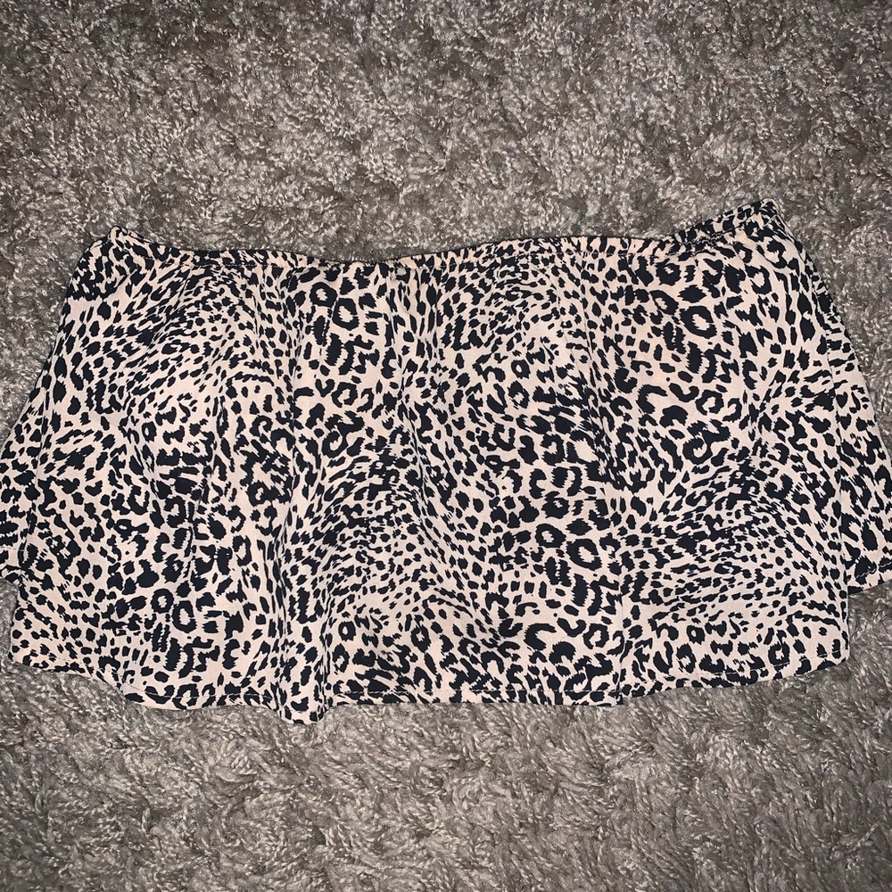 Lulus Leopard Crop Top